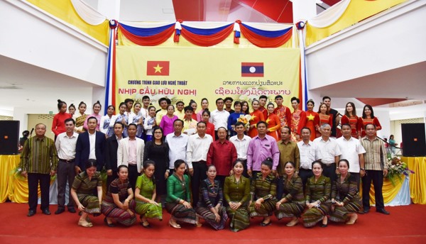Triển khai các hoạt động ngoại giao văn hóa, du lịch tại tỉnh Sê Kông, Lào